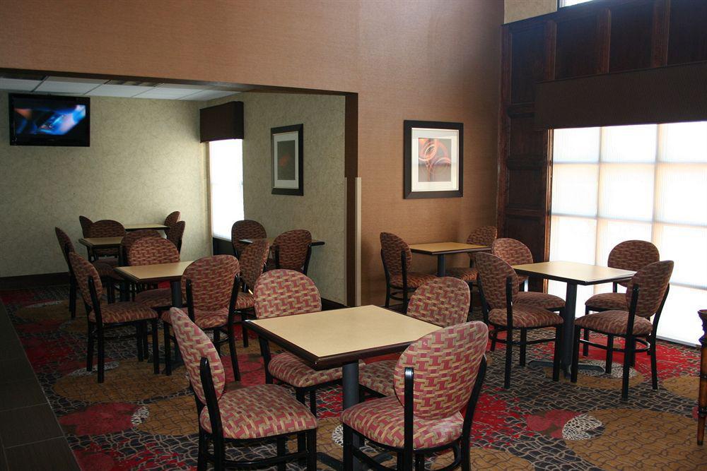 Lexington Inn And Suites Eksteriør bilde