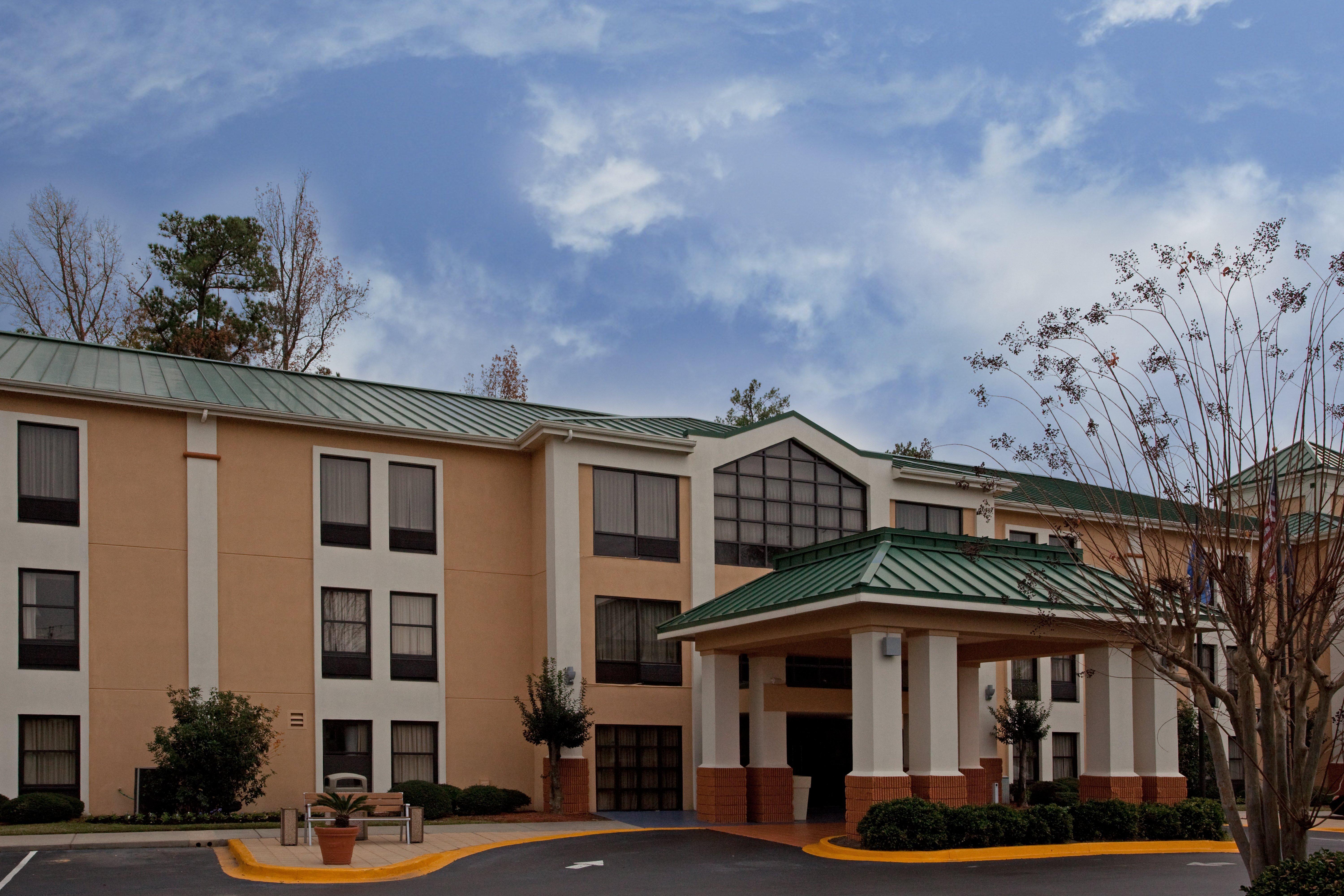 Lexington Inn And Suites Eksteriør bilde